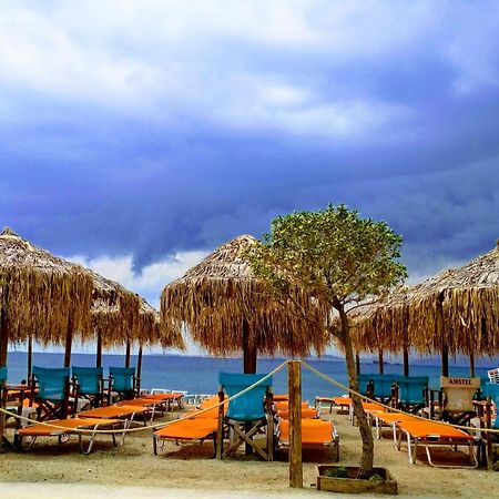 Гостевой дом Saronic View Анависсос Экстерьер фото